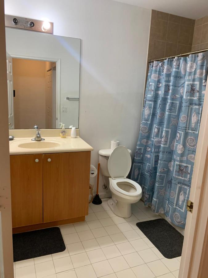 Bedroom Suite In Lauderdale Lakes Townhome Форт Лодърдейл Екстериор снимка